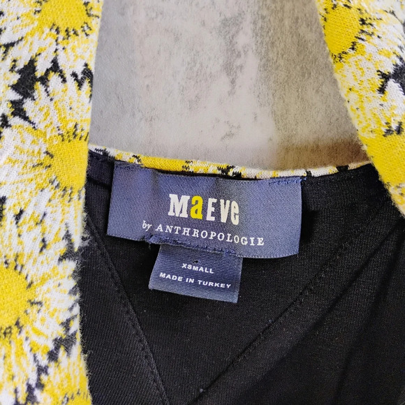 Maeve Anthropologie Cropped Daisy Print Tank Top Babydoll Side Buttons Size XS - Picture 5 of 10